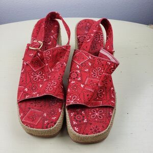 Women's Retro Rockabilly Handkerchief Red Banana Paisley Vintage Wedges Size 6B